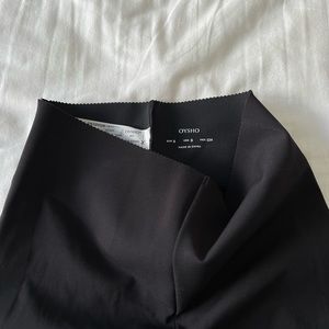 Black Oysho leggings